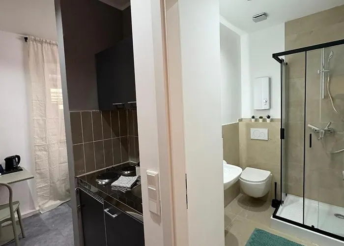 Modernes 1 1 Fuer Monteure & Handwerker Mit Wlan Daire *