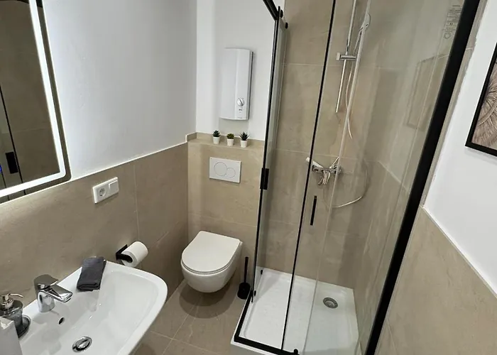Modernes 1 1 Fuer Monteure & Handwerker Mit Wlan Daire